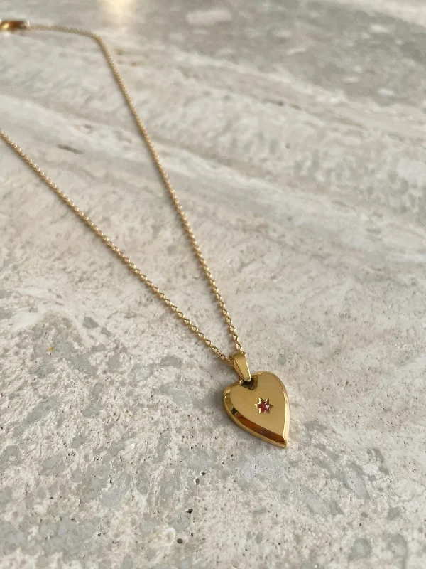 layered gold necklaces for women -Sweet Heart Necklace