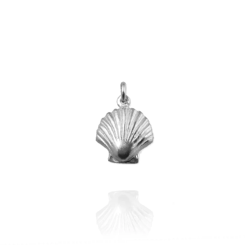 classic pearl necklaces for women -Shell Charm